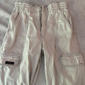 urban outfitters cargo pants